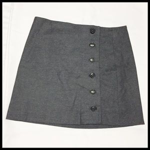 Banana Republic Grey Mini Skirt - Size 6 Petit